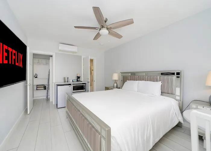 Deco Boutique Hotel